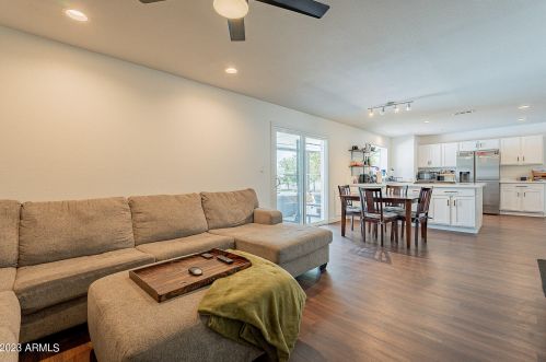 3128 Altadena Ave, Phoenix AZ  85029-3211 exterior