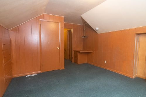 8236 37, Milwaukee WI 53210-3047 exterior