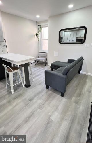 2032 22nd St, Philadelphia PA 19121-1407 exterior