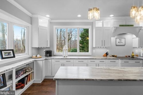 2949 Queensberry Dr, Huntingtown MD 20639-2306 exterior