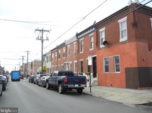 1924 4 St, Philadelphia PA 19122-2206 exterior