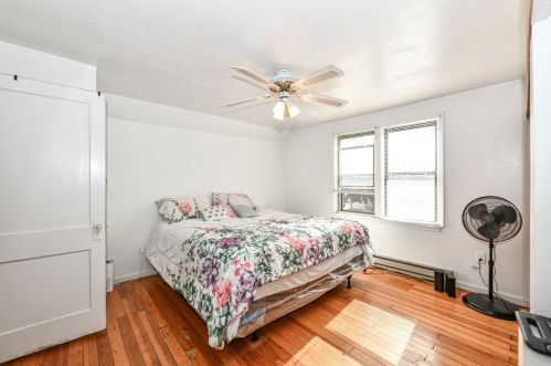 3576 60th St, Milwaukee WI  53216-2712 exterior