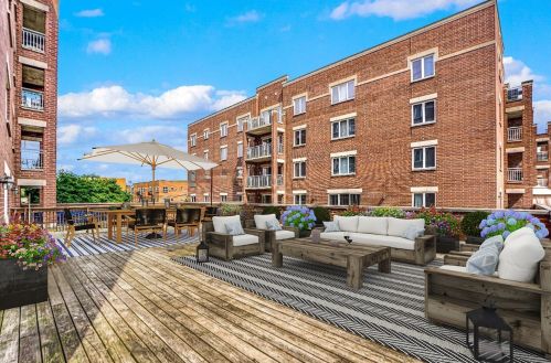 6560 Diversey Ave, Chicago, IL 60707-2301