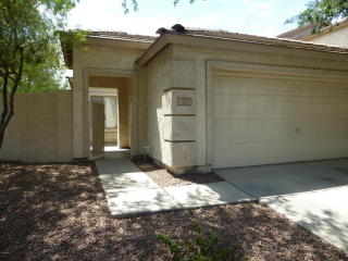 32 Eaton Pl, Chandler AZ  exterior