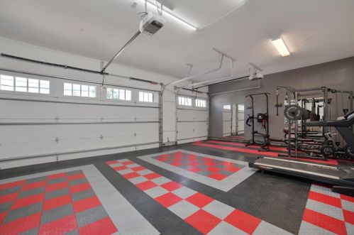 4924 Laurel Dr, Concord CA  94521-1446 exterior