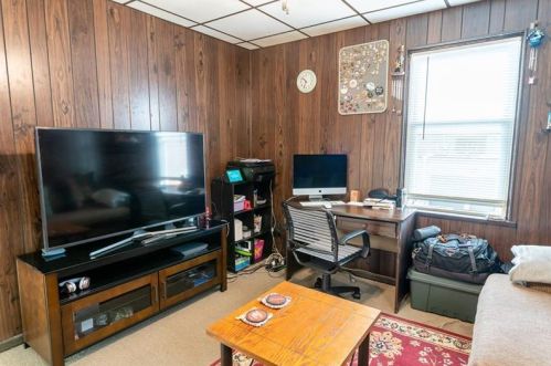 222 39 St, Pittsburgh PA 15201-1834 exterior