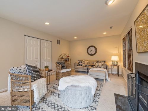 3801 Elbert Ave, Alexandria VA 22305-2058 exterior