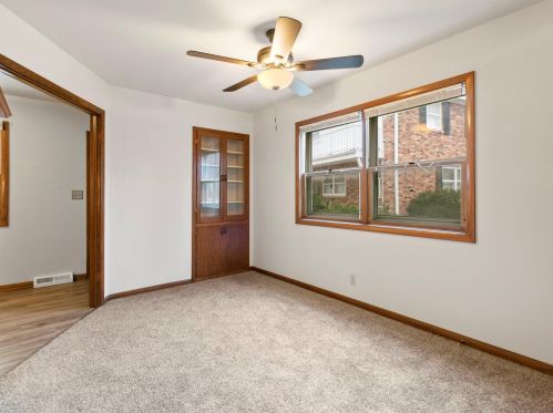 5026 Colonial Ct, Milwaukee WI 53220-2013 exterior