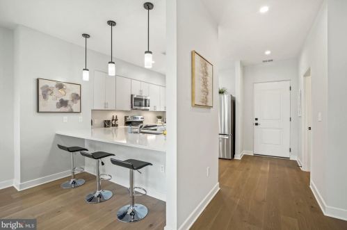 1019 Spring Rd, Washington, DC 20010-1421