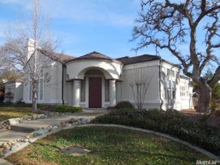 131 Darrington Dr, Folsom, CA 95630-2265