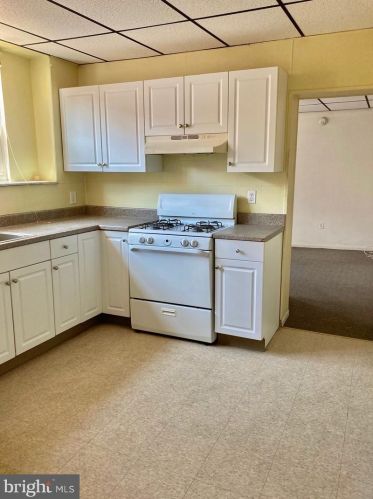 1241 6 St, Philadelphia PA 19140-2509 exterior