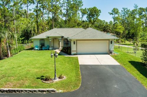 1861 18 Ave, Naples FL 34120-7465 exterior