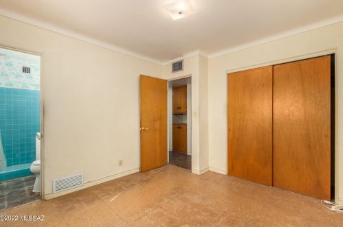 5252 18th St, Tucson AZ 85719-6760 exterior