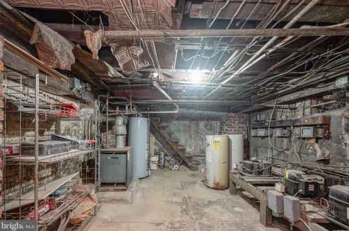 1900 9 St, Philadelphia PA 19122-0028 exterior