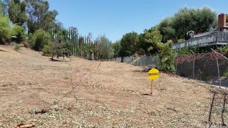 1061 Arroyo Dr, Fullerton, CA 92833-2302