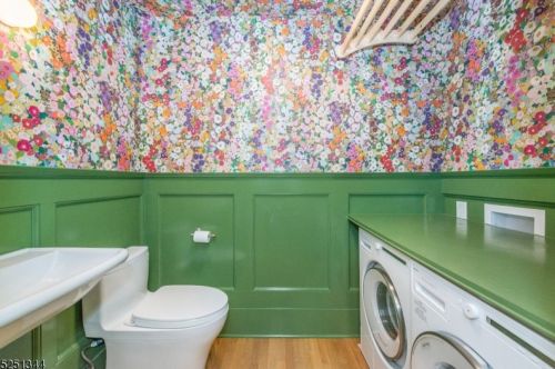 13 Chester Rd, Montclair NJ 07043-2412 exterior