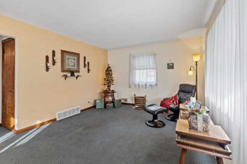 1019 109, Milwaukee WI 53214-2308 exterior