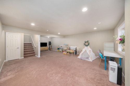 6906 Cypress Bay Dr, Kalamazoo MI 49009-7776 exterior