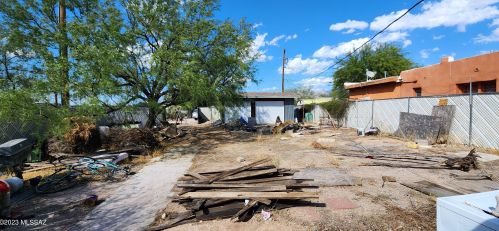 215 Lee St, Tucson AZ 85719-4338 exterior