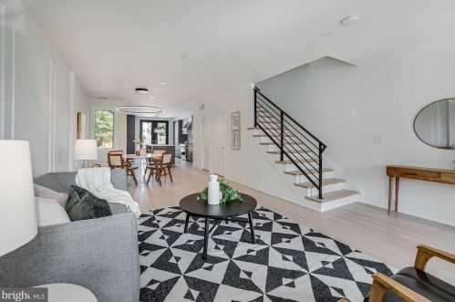 835 Longfellow St, Washington DC  20011-8205 exterior