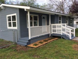 913 Morgan St, Denison TX  75020-4305 exterior