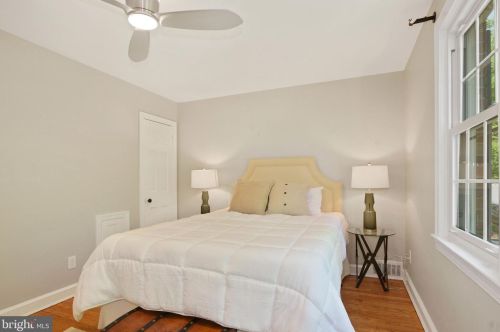 5102 Fulton St, Washington DC  20016-3449 exterior