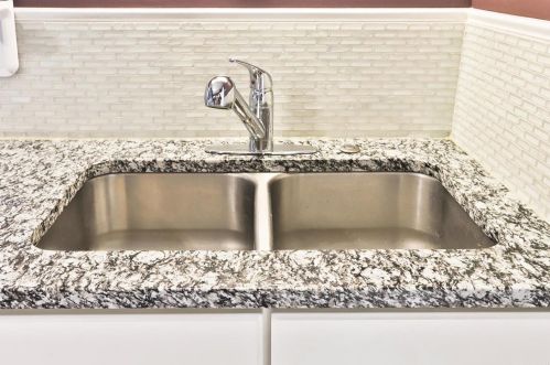 4872 Hamburg Ave, Saint Louis MO 63123-4807 exterior