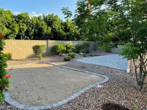 2717 Estrella Dr, Chandler, AZ 85224-7814