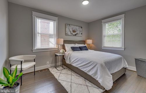 439 Newcomb St, Washington DC  20032-2650 exterior