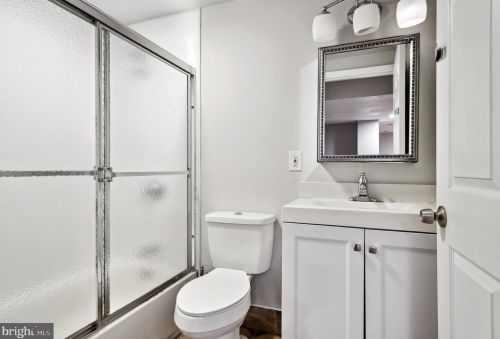 331 Sayre Dr, Princeton NJ 08540-5840 exterior