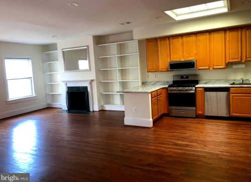 1836 Connecticut Ave, Washington DC  20009-5732 exterior