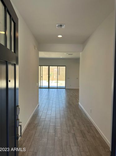 32735 22nd Dr, Phoenix AZ  85085 exterior