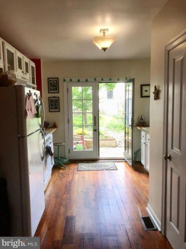 2333 Federal St, Philadelphia PA  19146-2423 exterior