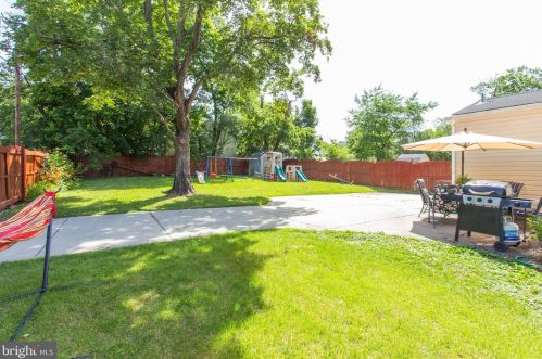 2504 48 St, Camden NJ 08110-2912 exterior