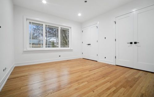 6300 Leroy Ave, Chicago IL  60646-4814 exterior