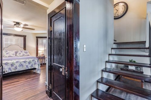 1531 Woodard St, Denison TX 75020-3140 exterior