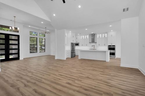 11317 Majestic Dr, Montgomery TX 77316-9662 exterior