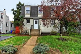 1516 Ohio St, Arlington VA  22205-2124 exterior