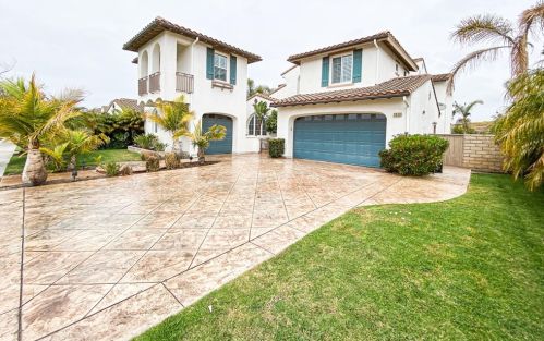 3429 Glen Abbey Ln, Oxnard, CA 93036-6326