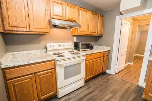 8112 Alaska St, Tampa FL  33604-3244 exterior