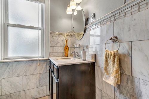 5226 Washington Pl, Saint Louis MO 63108-1116 exterior