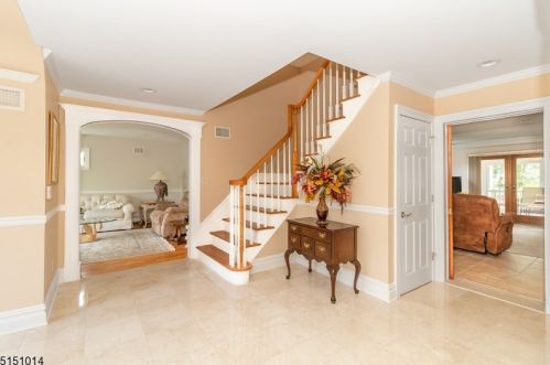 1 Briarcliffe Dr, Scotch Plains NJ 07076-2314 exterior