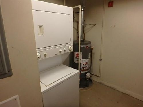 302 Pearl St, Providence RI  02907-2276 exterior