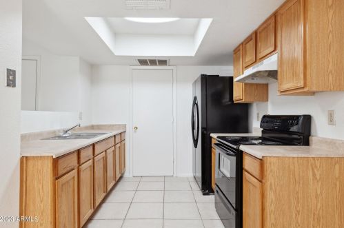 4006 44th Pl, Phoenix AZ  85040-2057 exterior