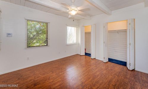 5925 Mina Vis, Tucson AZ 85718-4128 exterior