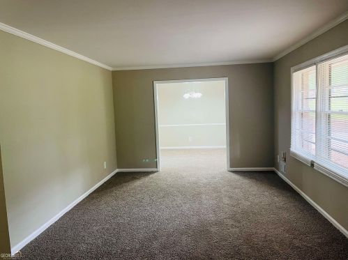 2762 Hayden Dr, Atlanta GA  30344-1056 exterior