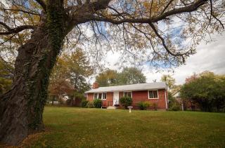 4901 Taney Ave, Alexandria, VA 22304-2247