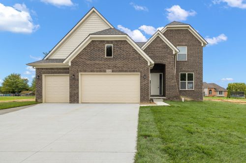 35548 Addison Dr, New Baltimore, MI 48047-5857