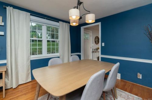 494 Main St, Hartford CT 06109-1818 exterior