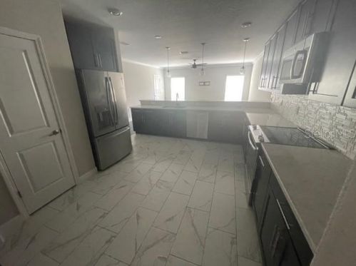 1542 Lemon St, Tampa FL  33606-1002 exterior